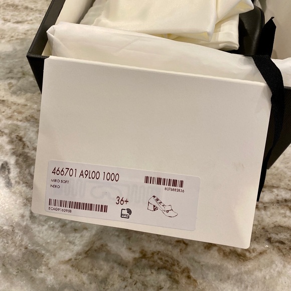 New In Box NIB Gucci Black Low Heel Loafer 36.5 - Picture 2 of 5